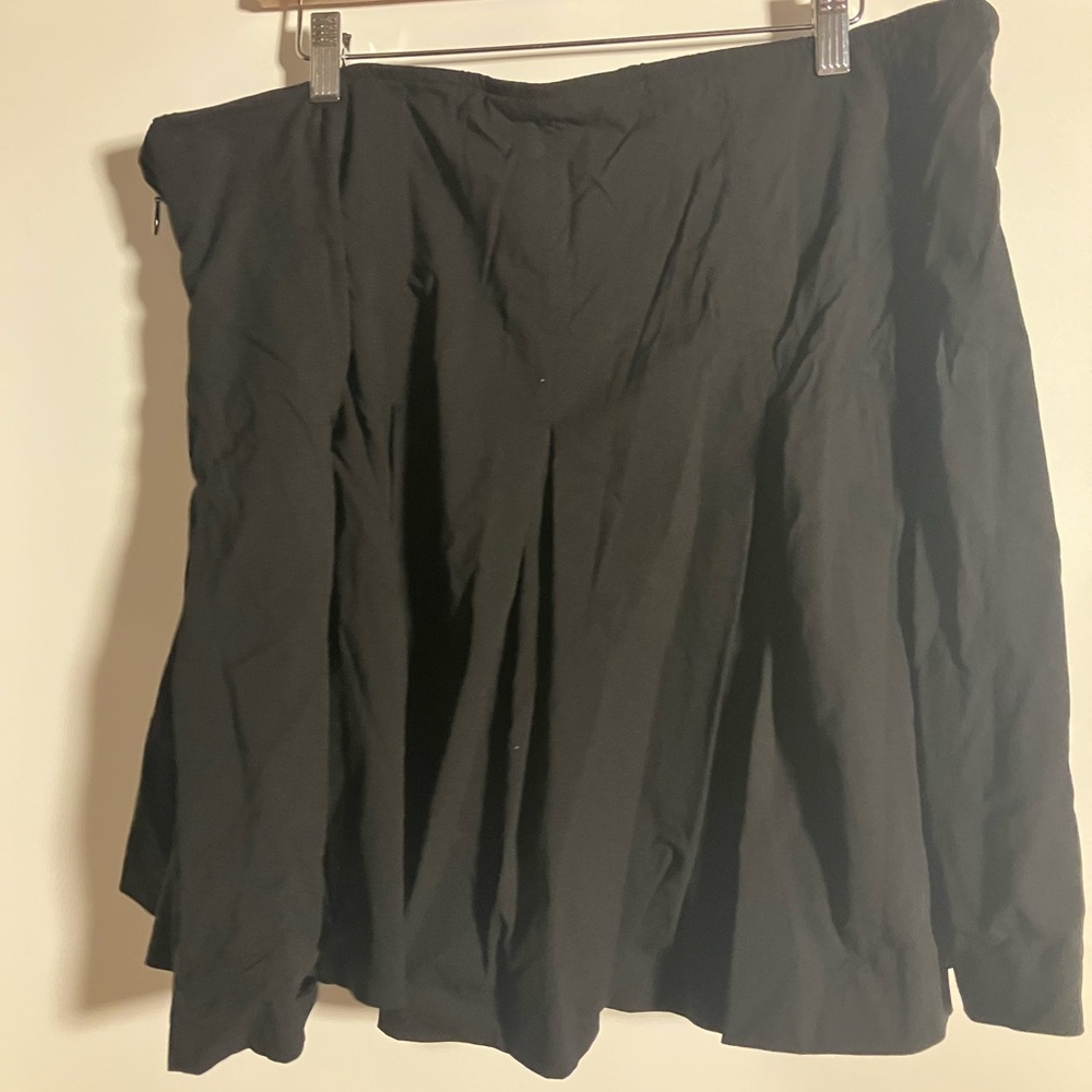 Torrid Elegant Black Skirt - Picture 2 of 4